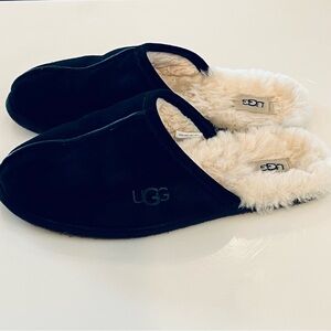 UGG Black “Scuff” Slippers